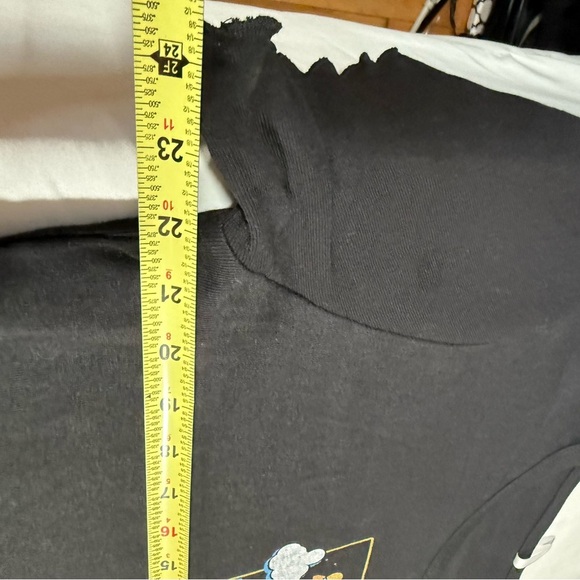 Graphic Black Crop Top Lil Wayne - Picture 7 of 8